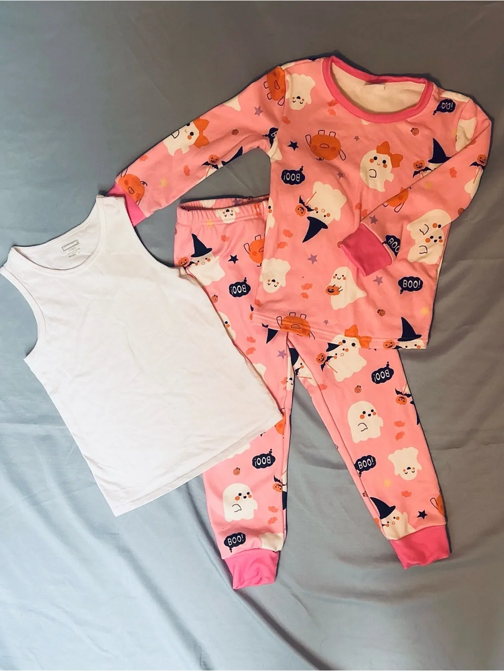 Kids Pink Ghost Print Pajama Set - Brand Unspecified size 5